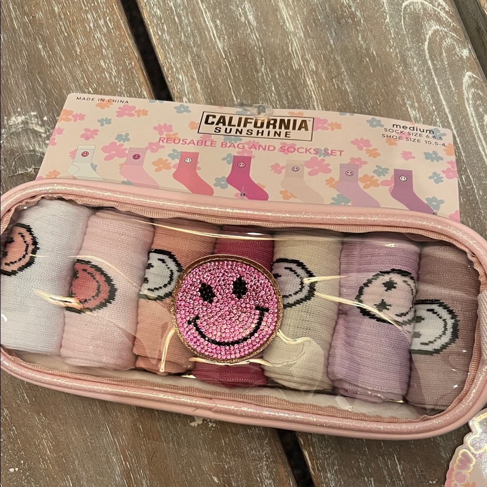 California Sunshine Reusable Bag and Sock Set